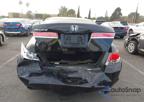 2011 Honda Accord 2.4 Lx z USA, uszkodzony, nr VIN 1HGCP2F30BA127142